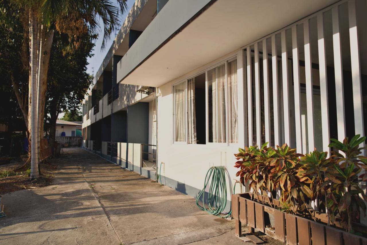 Deejai Hotel Si Racha Exteriér fotografie