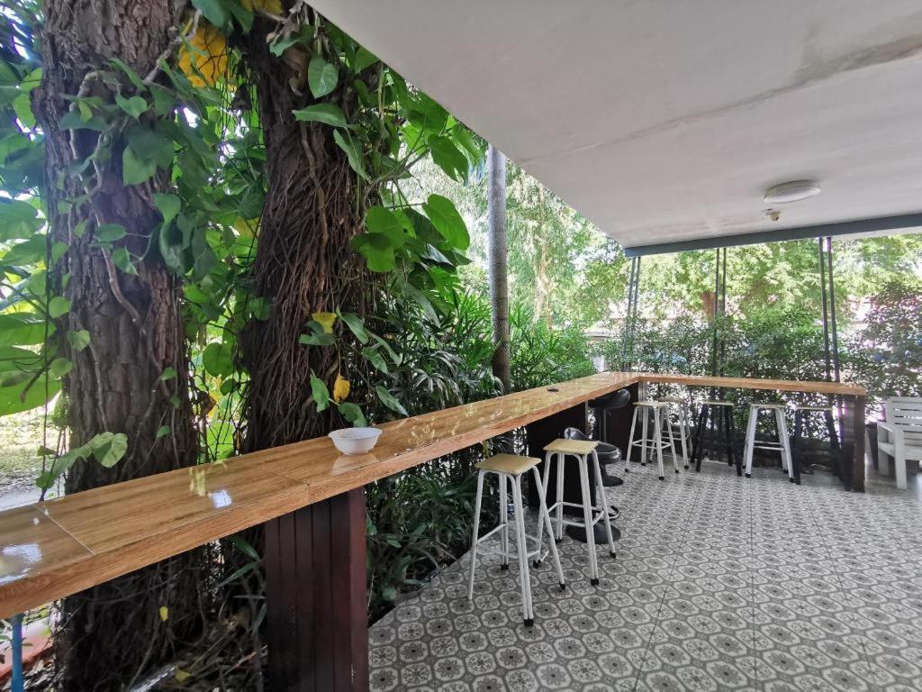 Deejai Hotel Si Racha Exteriér fotografie