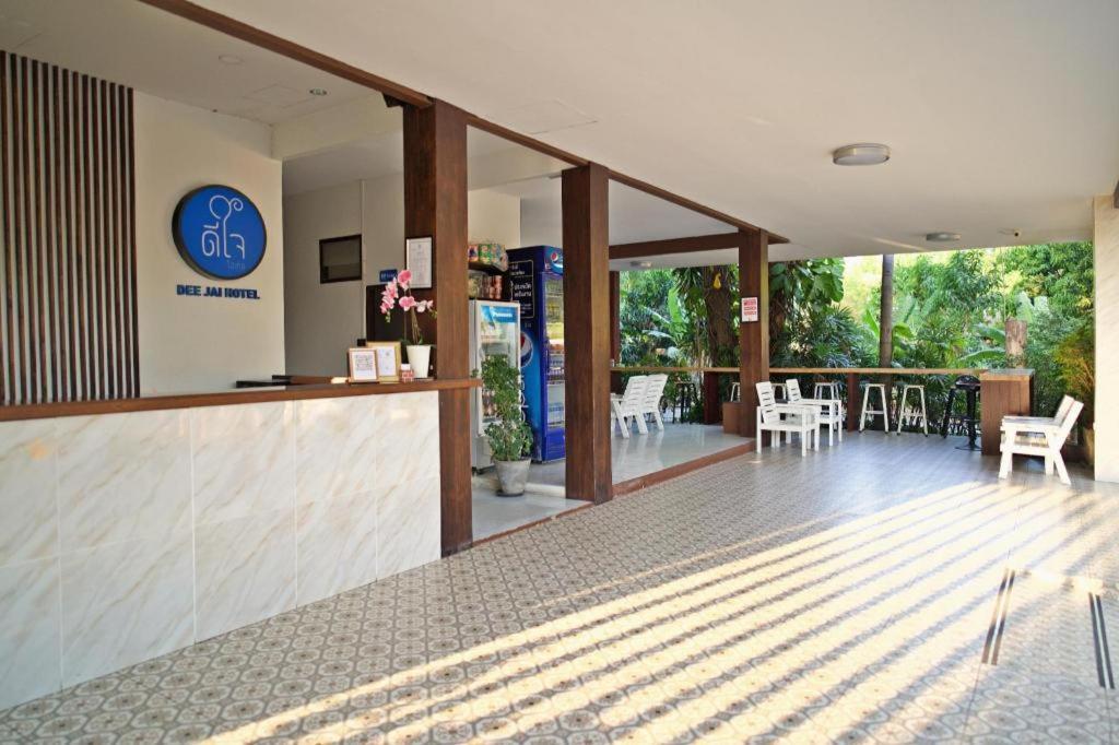 Deejai Hotel Si Racha Exteriér fotografie