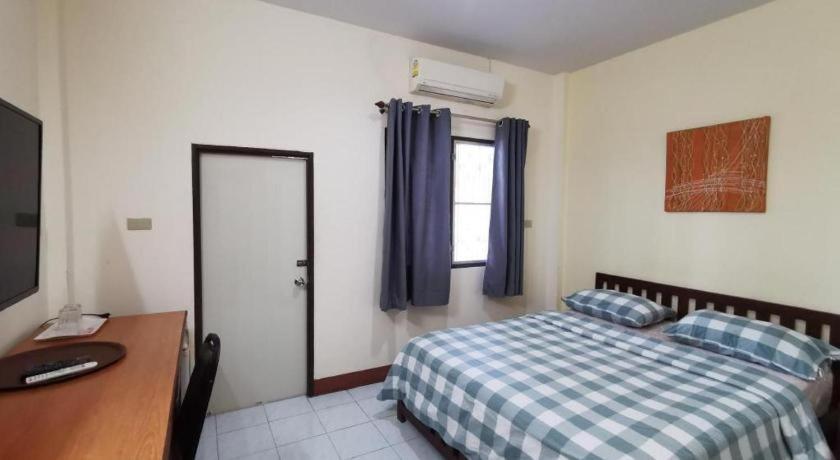Deejai Hotel Si Racha Exteriér fotografie