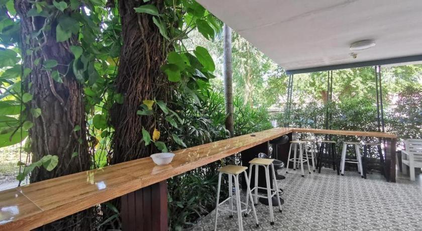 Deejai Hotel Si Racha Exteriér fotografie