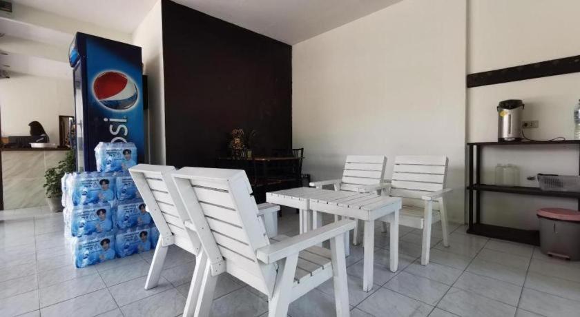 Deejai Hotel Si Racha Exteriér fotografie