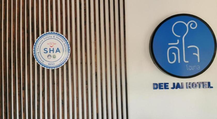 Deejai Hotel Si Racha Exteriér fotografie